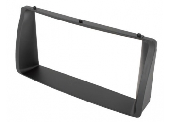 Рамка переходная  Toyota Corolla 2002-2006 (вставка изогнутая) 2 din