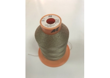 Нитки Gutermann Tera ( Гутерманн Тера ) 20 цвет 208 бежевый, намотка 600м, Сделано в Германии